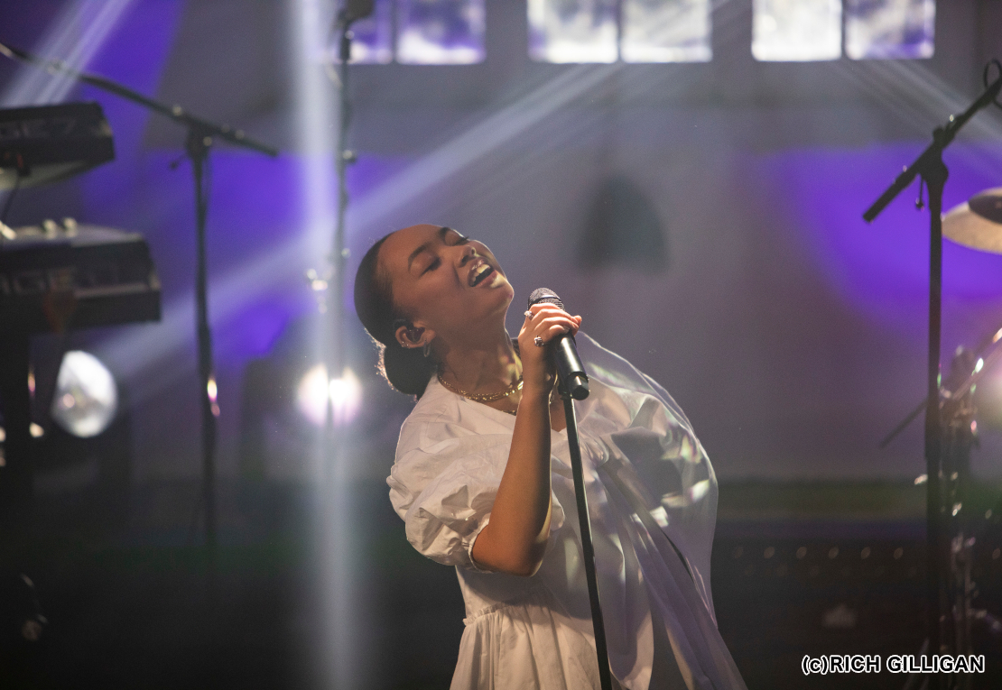 LIVEダブリンの街角で～OTHER VOICES～ #142《出演》グリフ、グリアーズ他